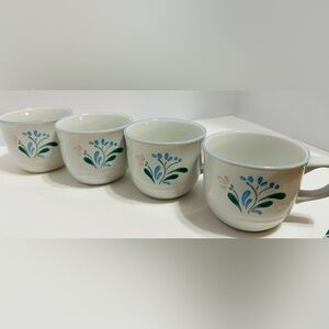 Fascino Stoneware Japan Set Of 4 Floral Coffee / Tea Mugs